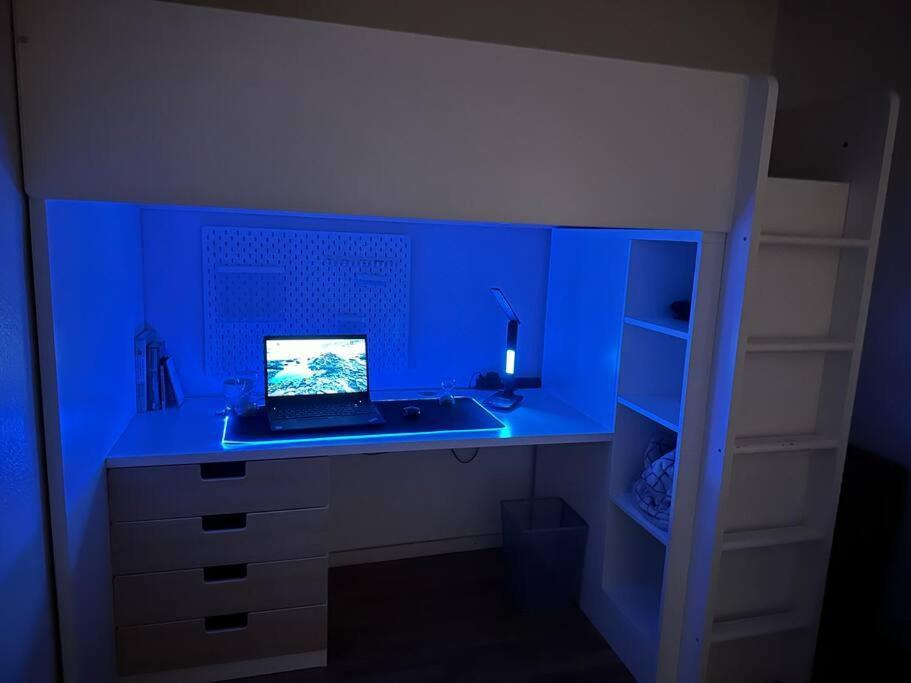 Top 3 Zimmer Appartment Bei Der Schalke Arena, Sport Und Natur Naehe Dortmund Essen Duesseldorf Oberhausen Gelsenkirchen Eksteriør billede