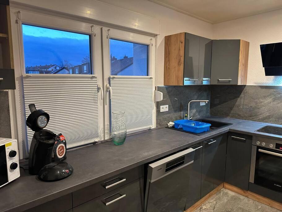 Top 3 Zimmer Appartment Bei Der Schalke Arena, Sport Und Natur Naehe Dortmund Essen Duesseldorf Oberhausen Gelsenkirchen Eksteriør billede